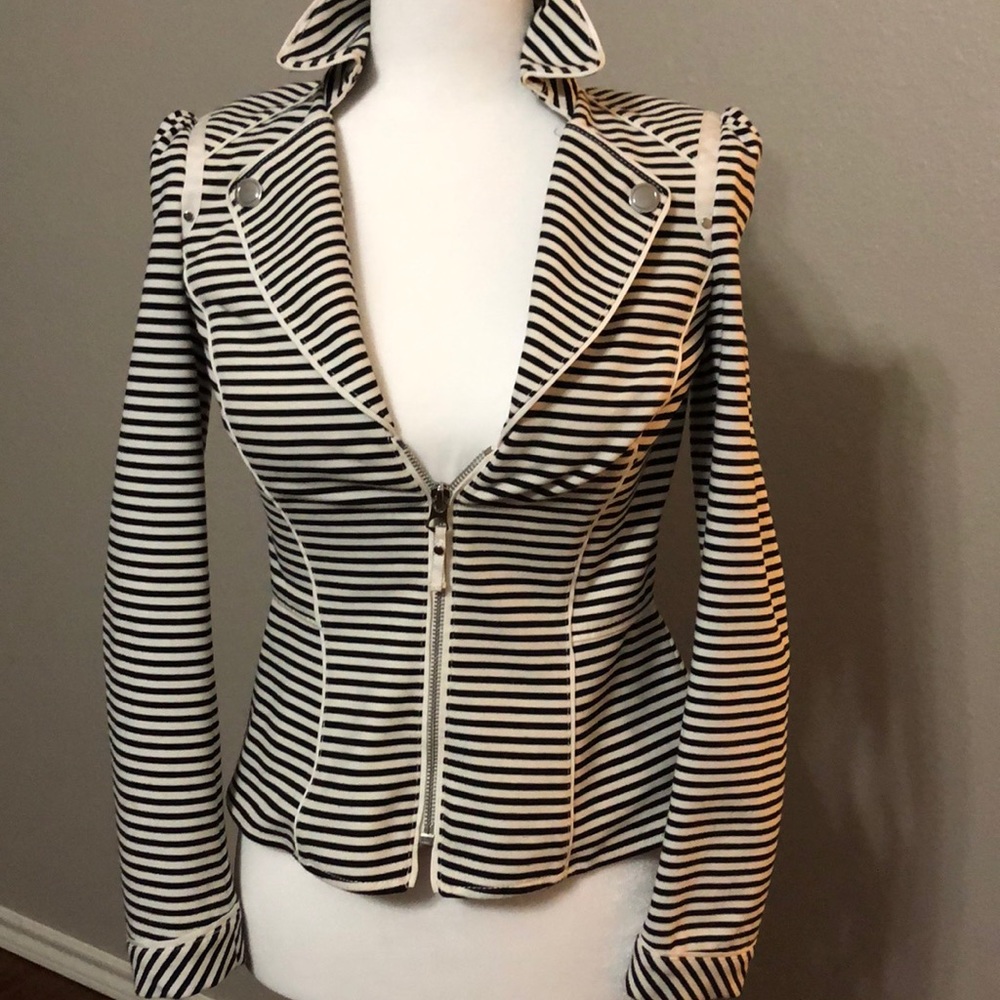 Blazer- black and white
